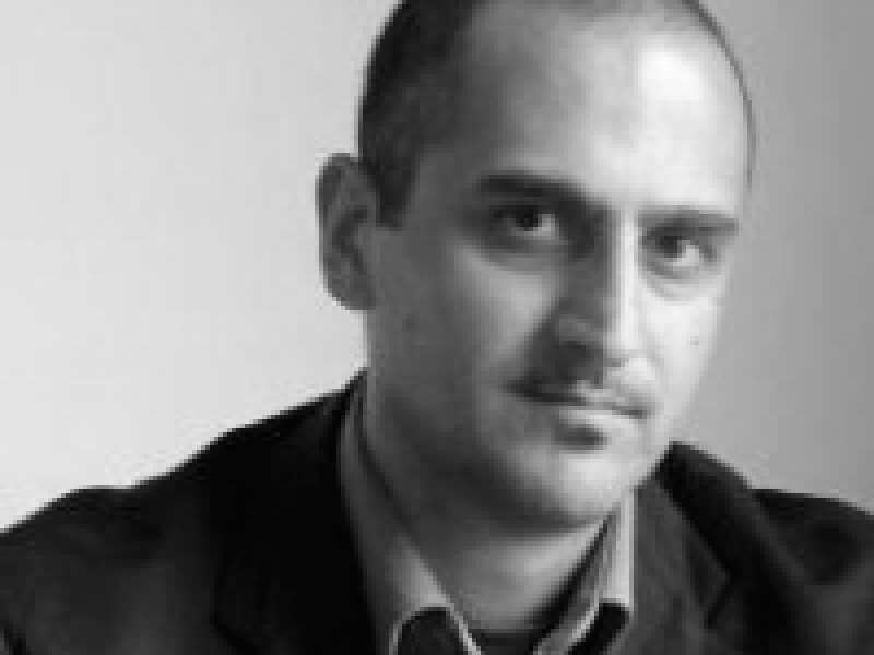 “Frío en momentos difíciles” Carlo Rombolá, Arista Barcelona