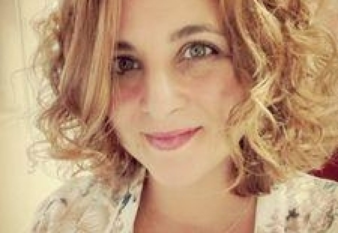“A la vida hay que echarle ganas de hacer cosas nuevas” Bea Cavanillas, Responsable de Marketing en ECAM