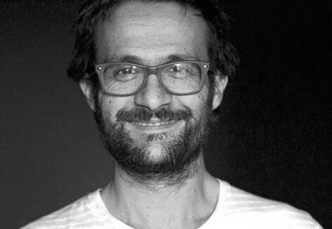 “No tengo nada de diferente y lo tengo todo también. Como tú” Ignasi Giró, Fundador y director creativo de Honest&Smile