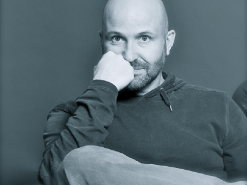 “No te guardes cartas. Dalo siempre todo” José Mayorga, Dir. Creativo Ejecutivo de la agencia RK
