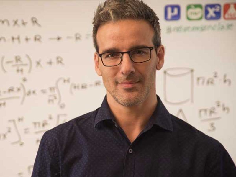 «Trabaja duro sin importarte las veces que fracases» David Calle, CEO de unicoos.com