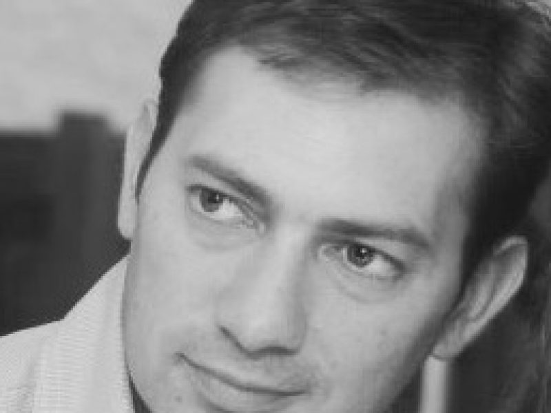 «Lidera a tu equipo desde la confianza», Alejandro Lavezzolo, Director de Servicios al Cliente de DDB