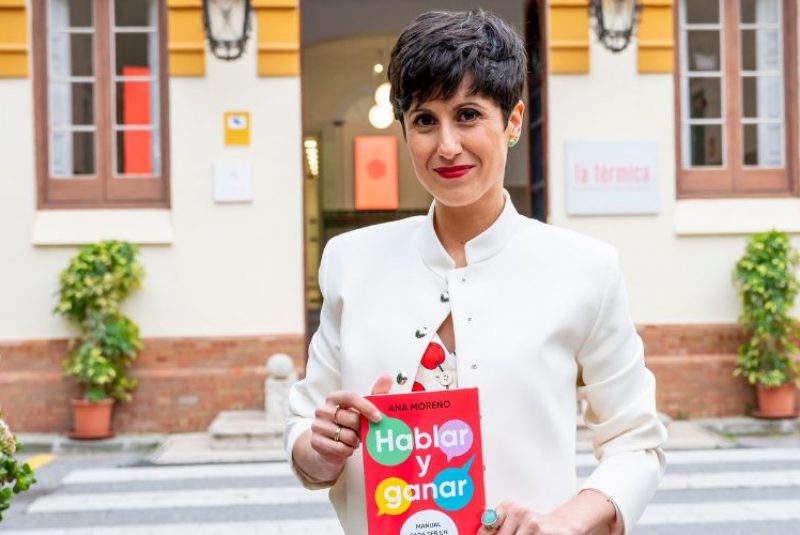 Ana Moreno en Naked Chief «El verdadero poder es comunicar con esa autenticidad que te da seguridad, presencia y atractivo» Ana Moreno, Mentora, speaker y fundadora de la Escuela Auctoritas