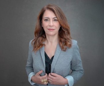 Olga García en Naked Chief